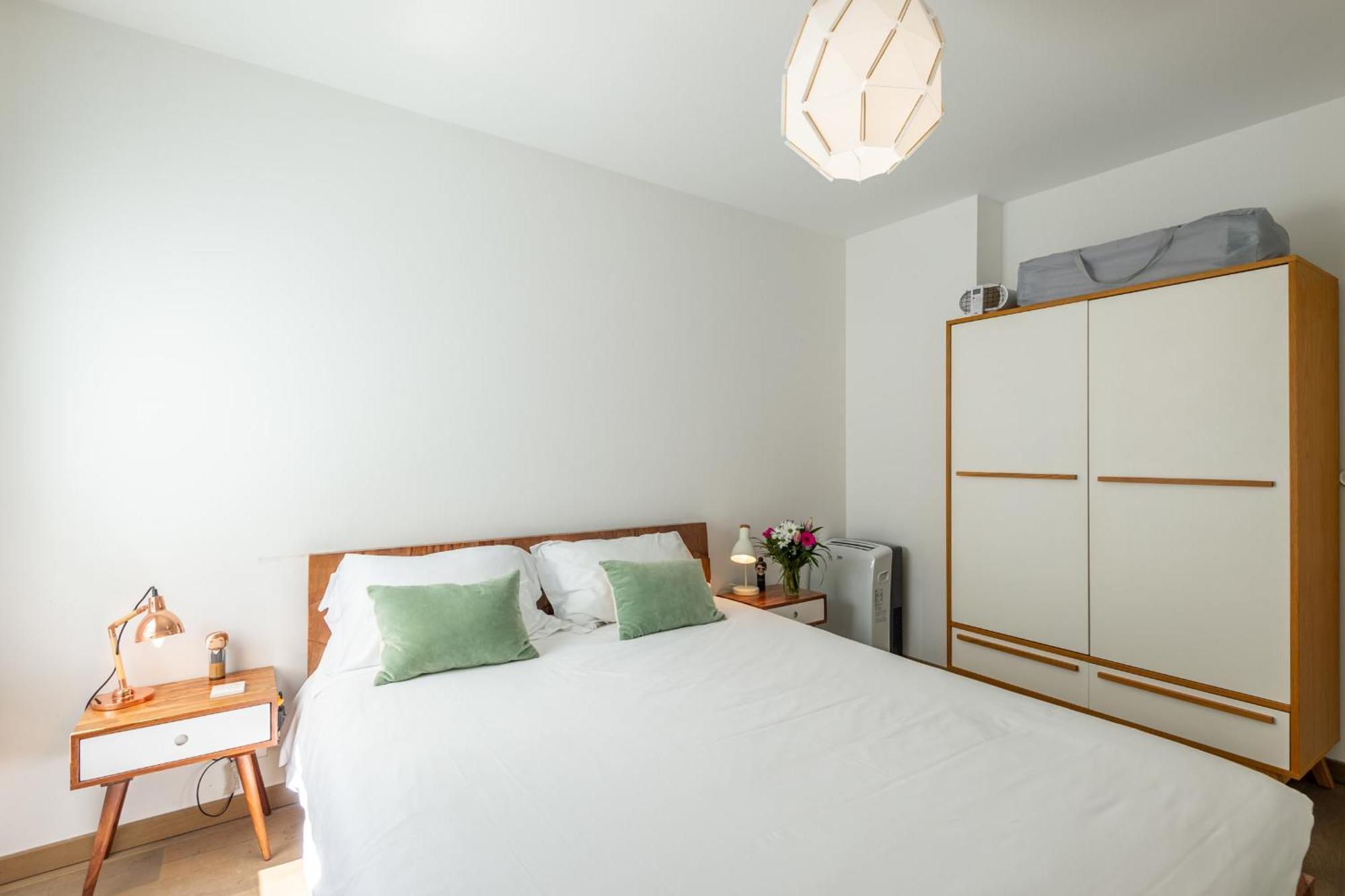 L'Interprete 405 4 - Apartment With Terrace Анси Екстериор снимка
