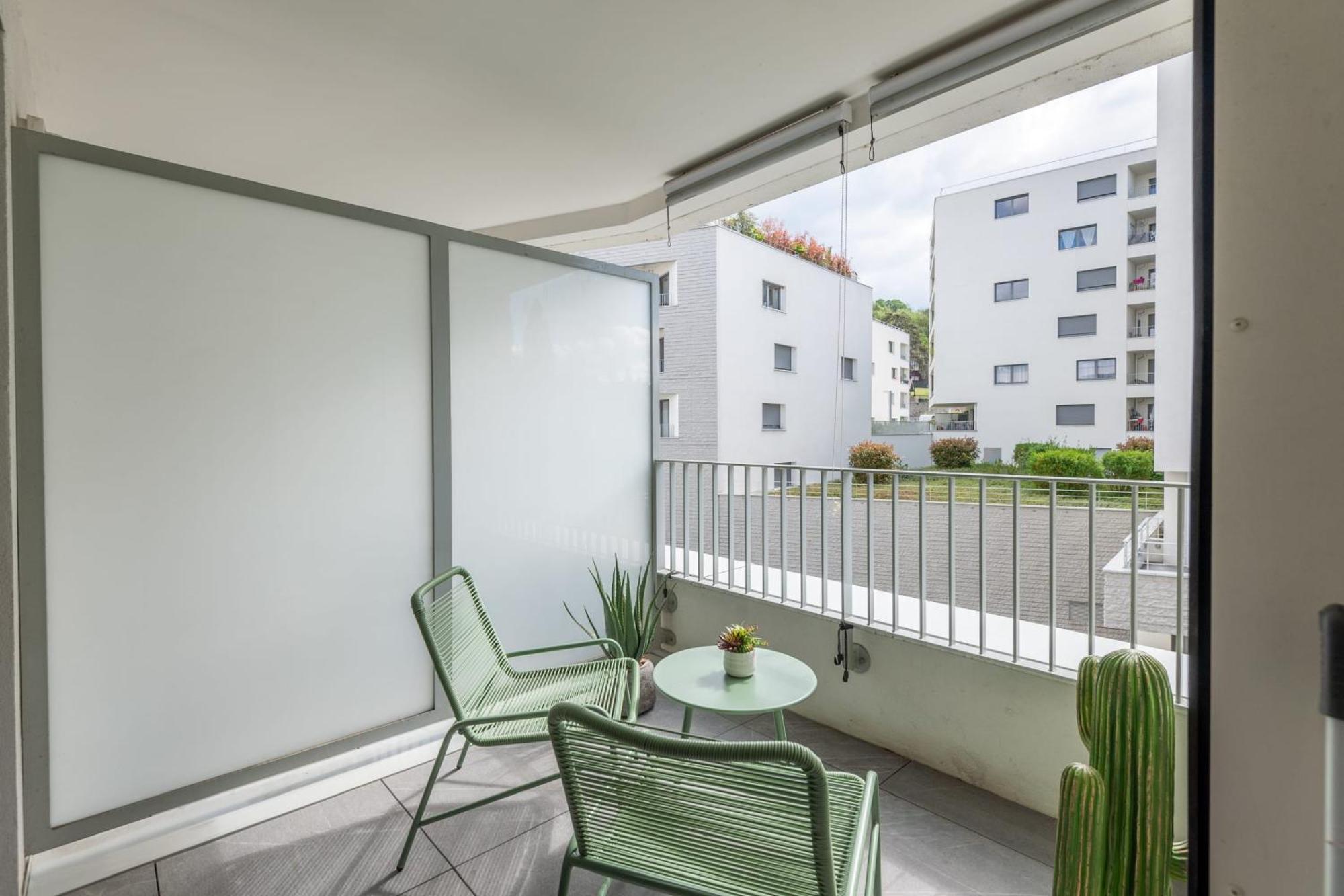 L'Interprete 405 4 - Apartment With Terrace Анси Екстериор снимка